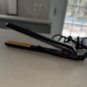 CHI Black and Gold Hair Straightener
